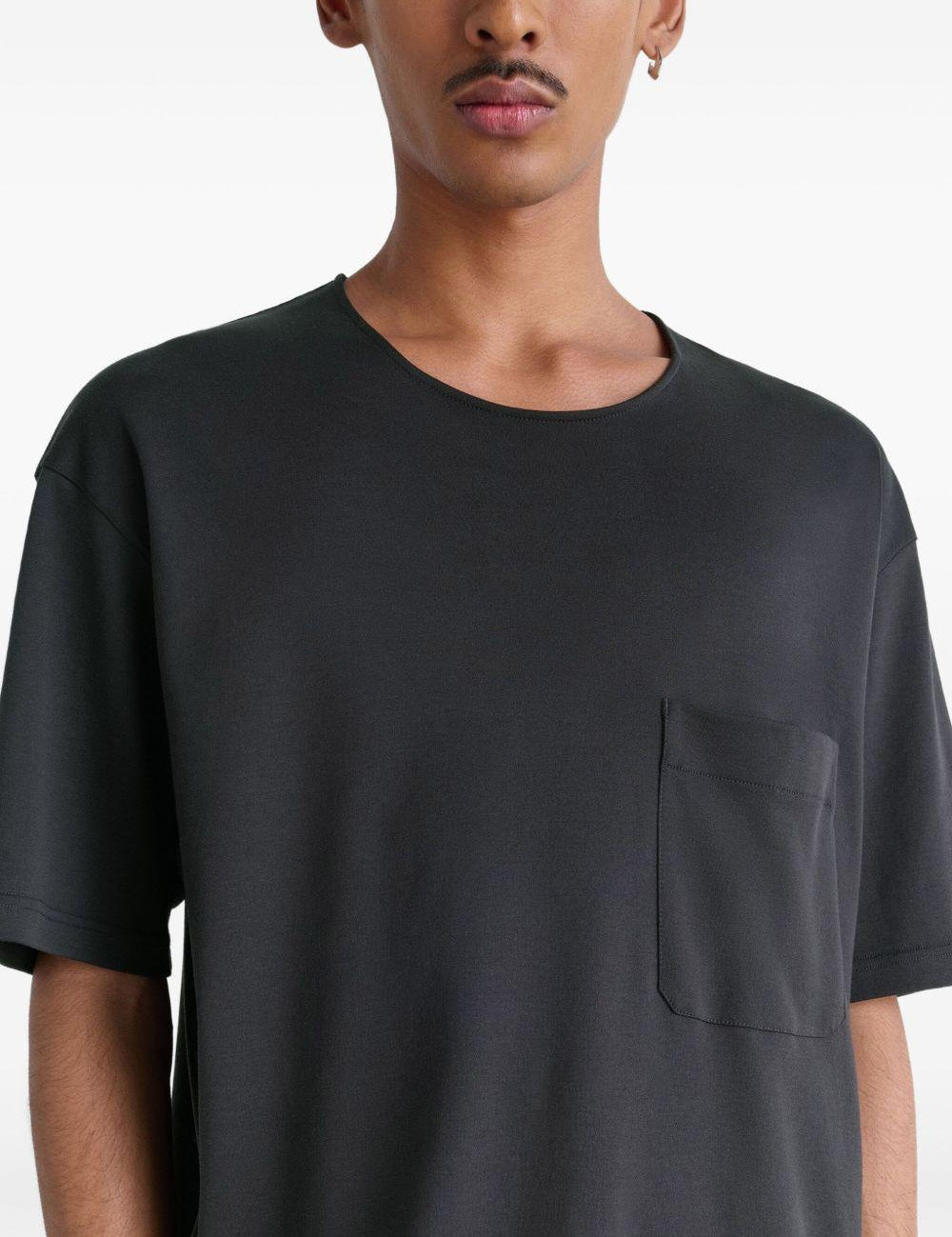 T-shirt girocollo con tasca applicata in nero Lemaire - uomo 