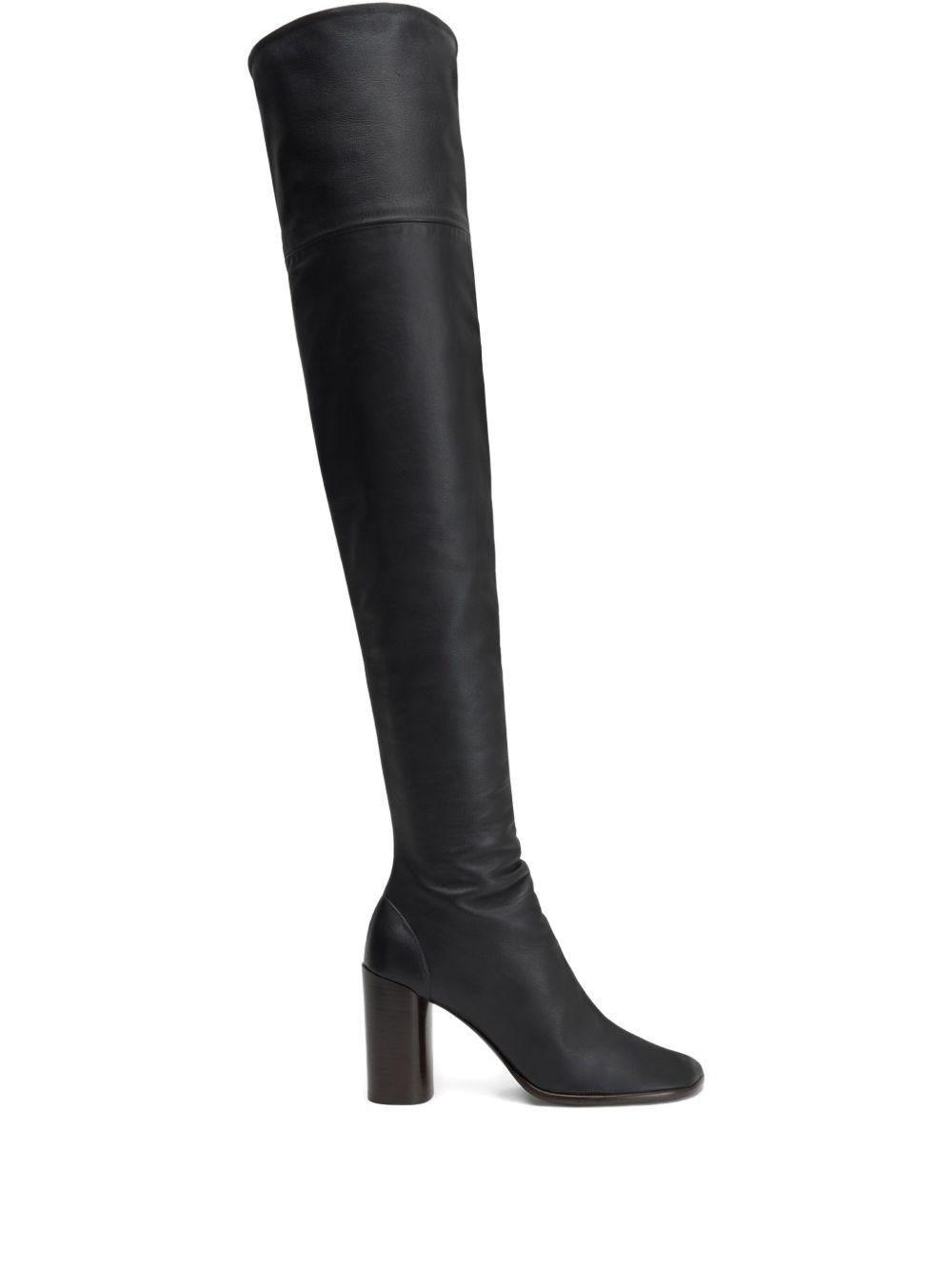Stivali con tacco largo in nero Lemaire - donna 