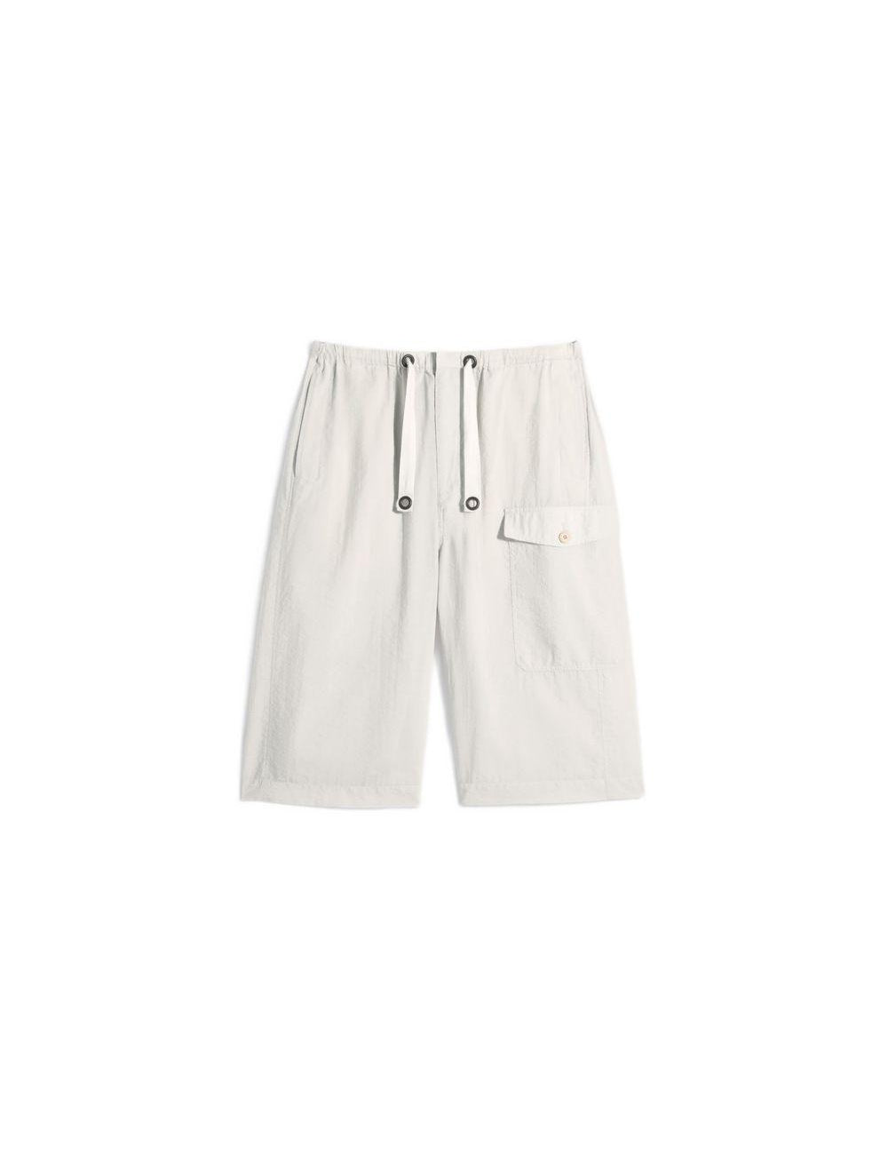 Shorts con tasca cargo in beige Lemaire - uomo 