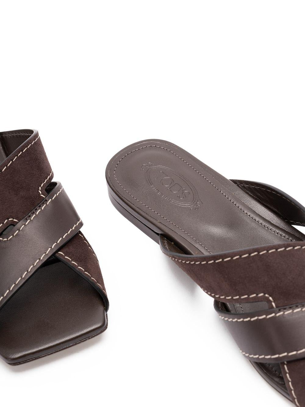 Ciabatte con fasce incrociate in marrone Tod's - donna 