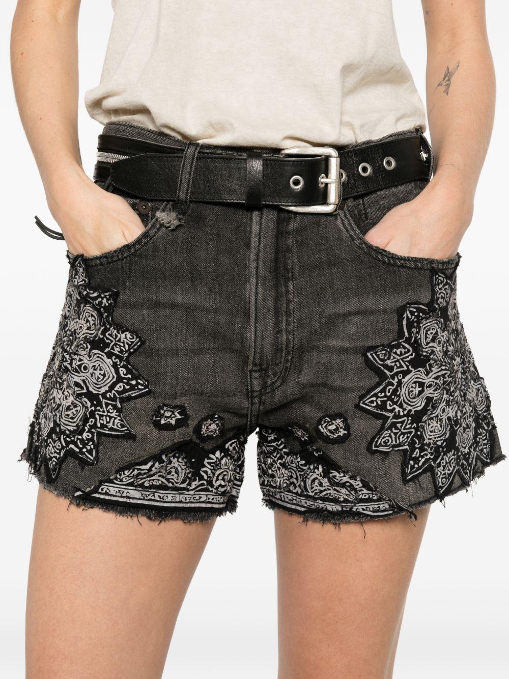 Pantaloncini di jeans con applicazioni X-BF in nero R13 - donna 