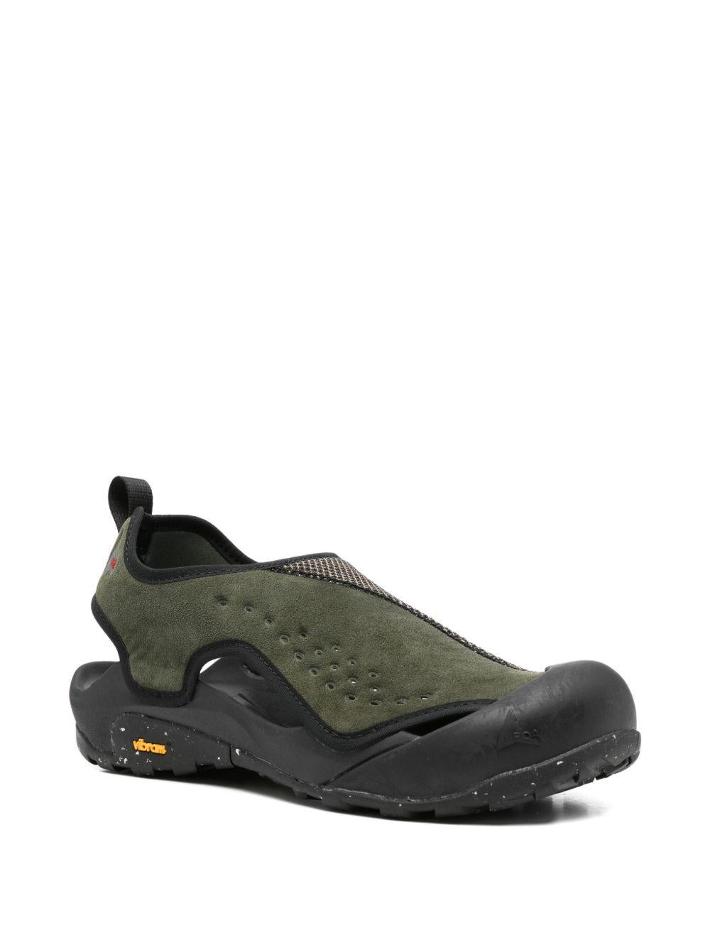 Sneakers con cut-out in verde Roa - uomo 