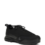Sneakers allacciate con logo cingino in nero Roa - uomo 