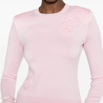 Cardigan in maglia con fiori in rosa 