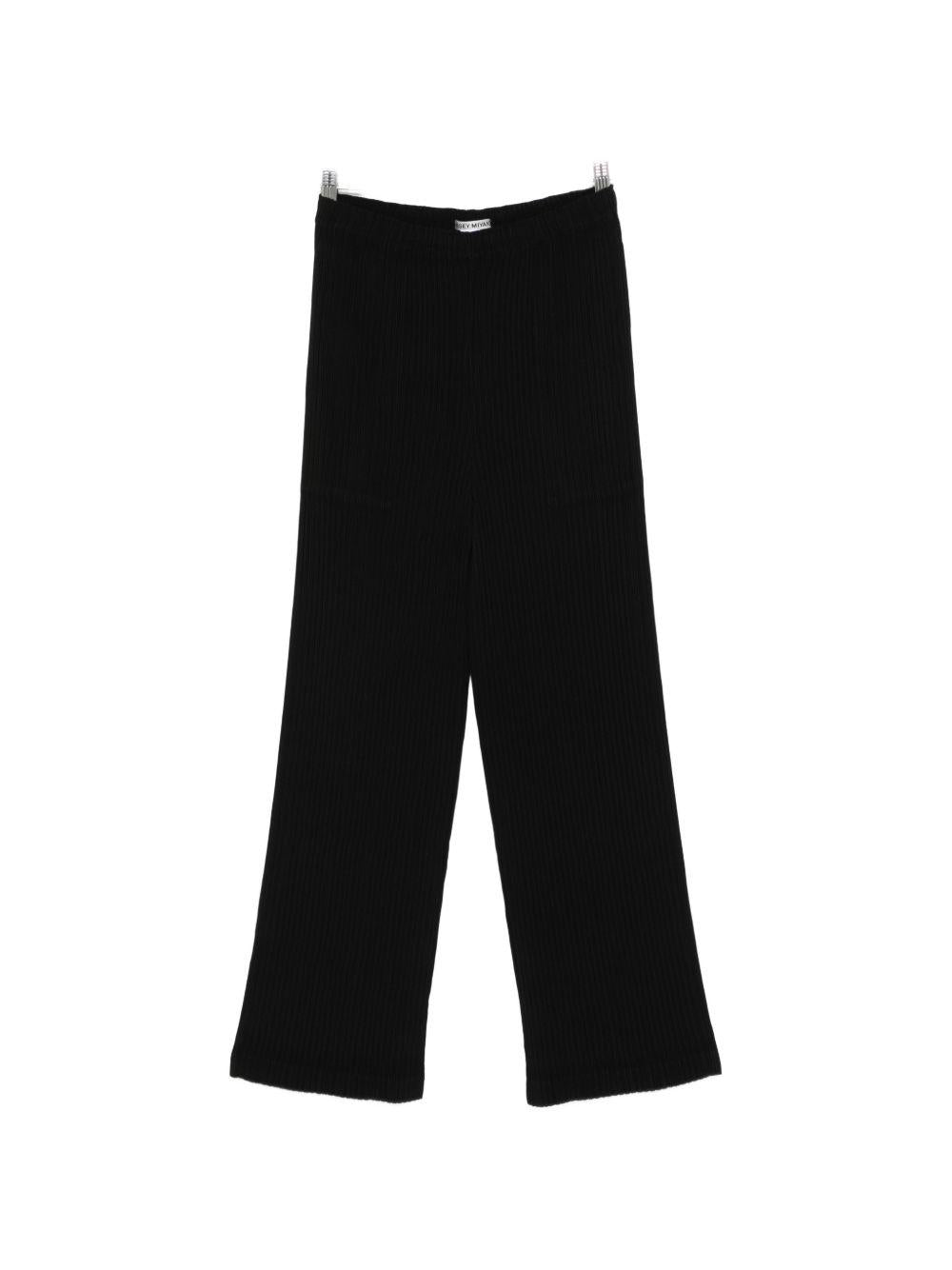 Pantaloni con pieghe in nero Issey miyake  - donna 