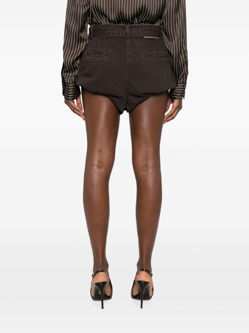 Shorts con cintura in marrone 