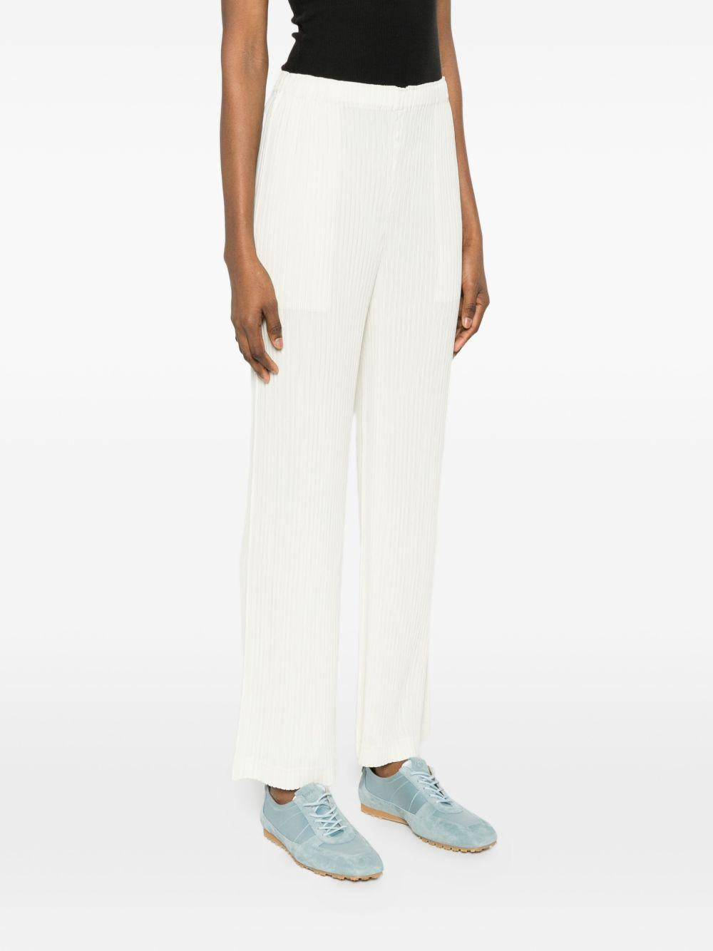 Pantaloni con pieghe in bianco Issey miyake  - donna 