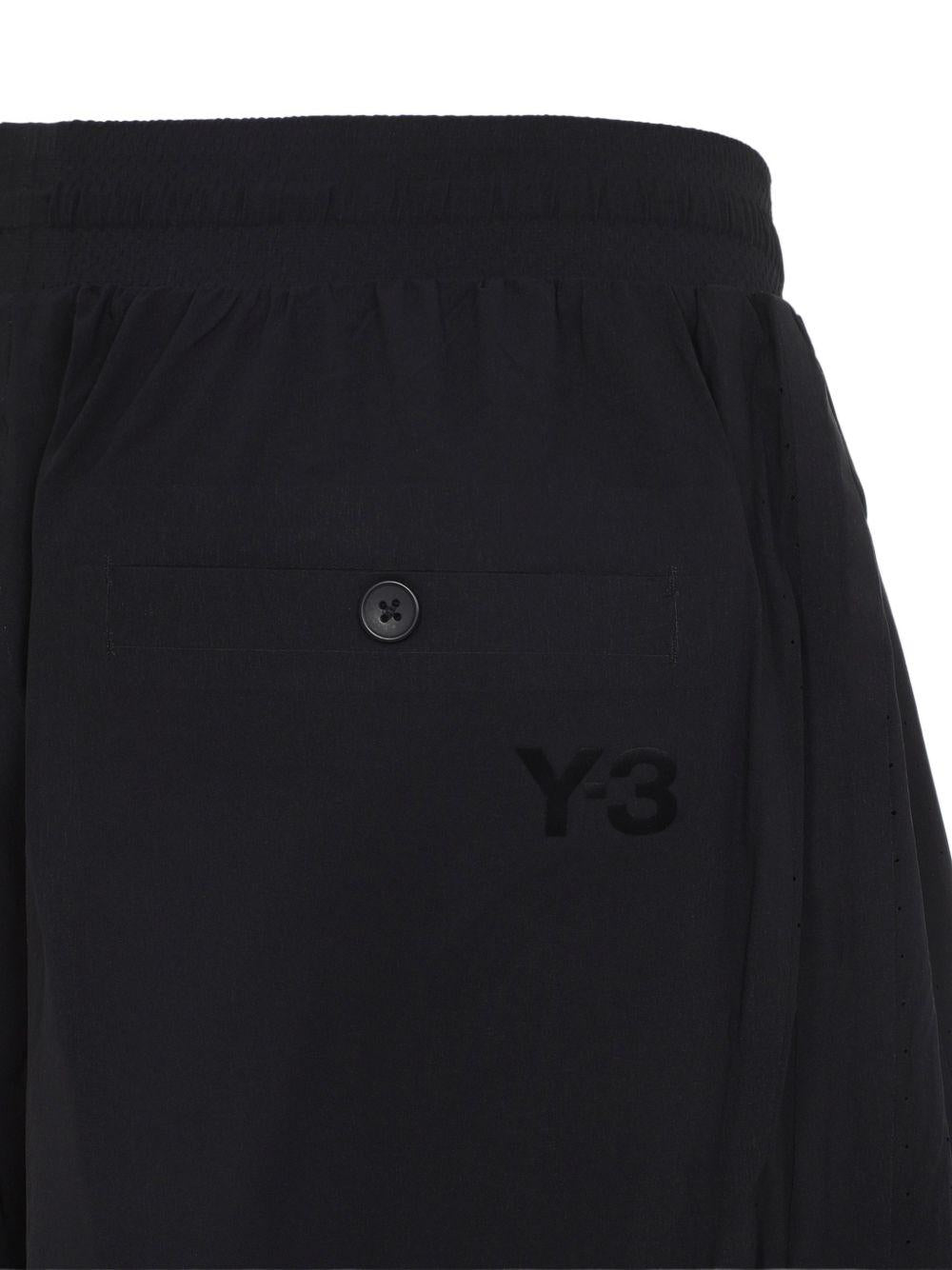 Pantaloni con tasche in nero Y-3 - uomo 