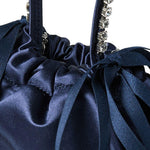 Borsa satinata con cristalli in blu 