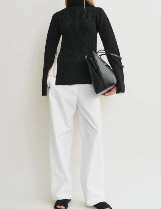 Maglione a maniche lunghe con spacchi in nero Toteme - donna 