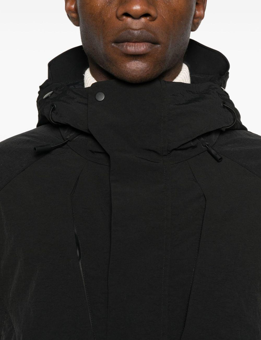 Giacca con cappuccio e zip in nero Jg1 - uomo 
