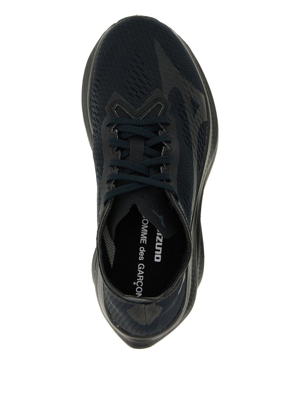 Sneakers Perforate Wave Rebellion Pro 3  in nero 