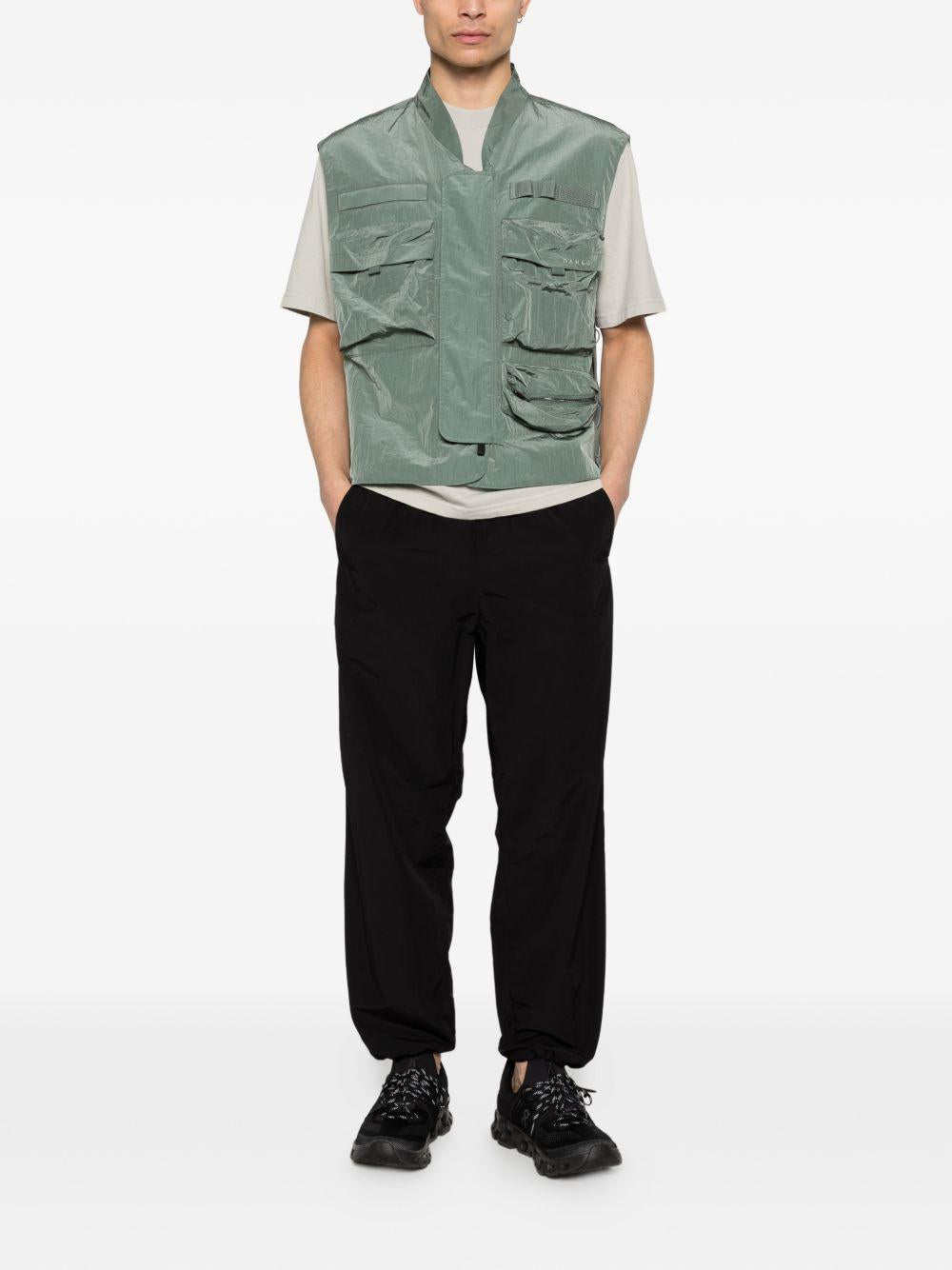 Gilet con tasca con zip in verde Oakley - uomo 