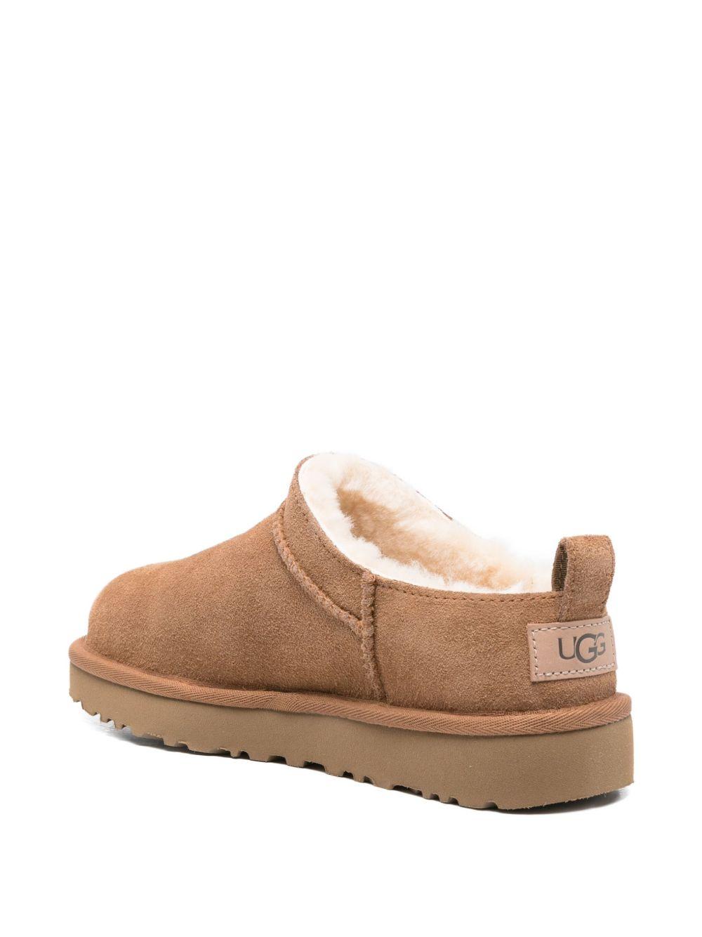 Mules classici in micro camoscio in marrone Ugg - donna 