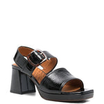 Sandali in pelle lucida con fibbia in nero Chie mihara - donna 