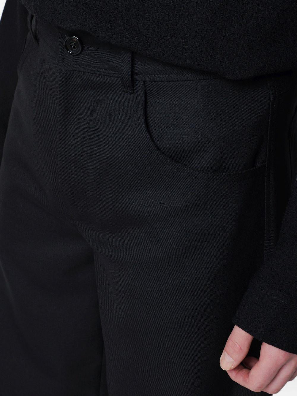Pantaloni Gino con passanti per cintura in nero Sefr - uomo 