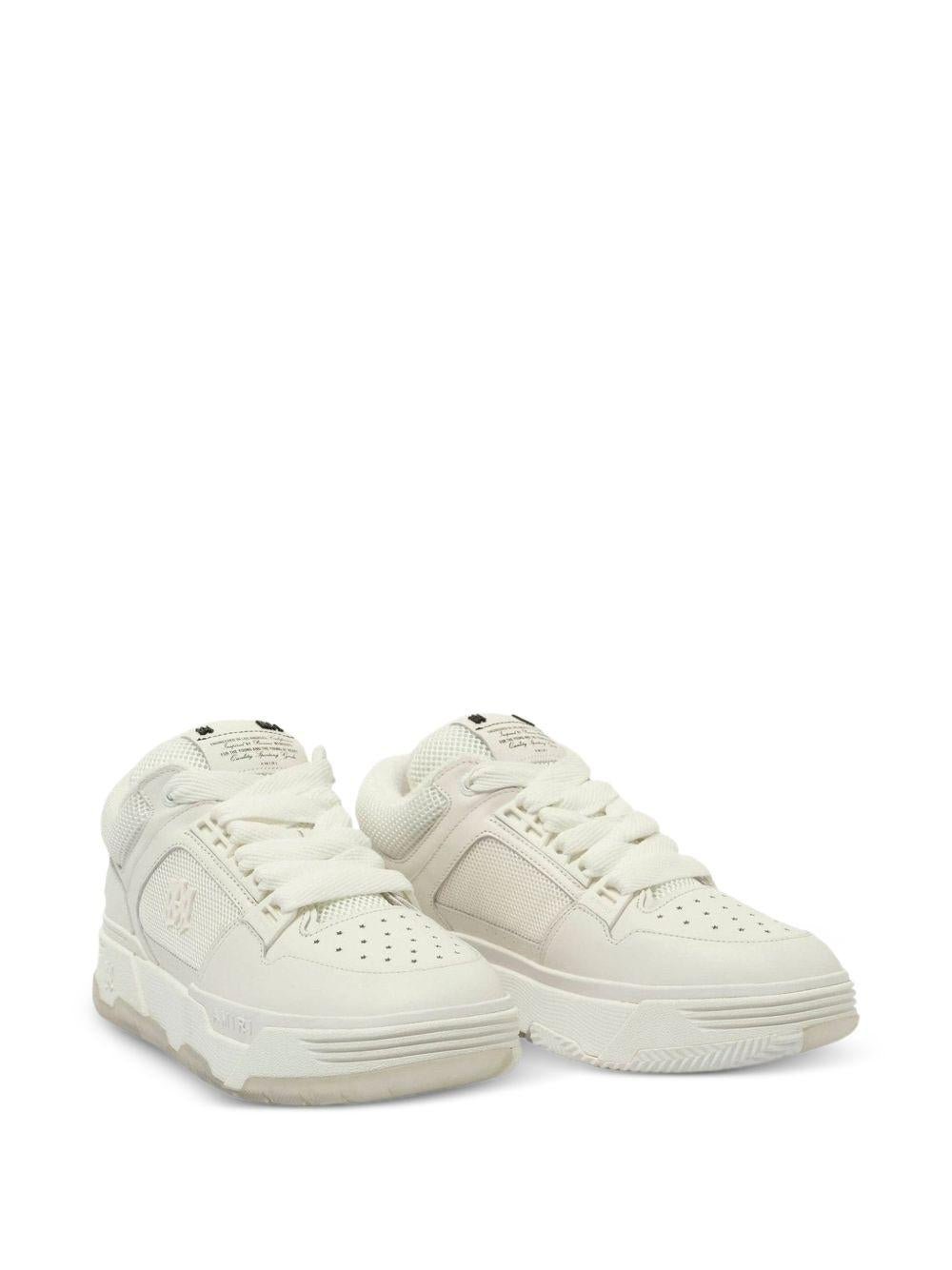 Sneakers MA-1 in bianco 