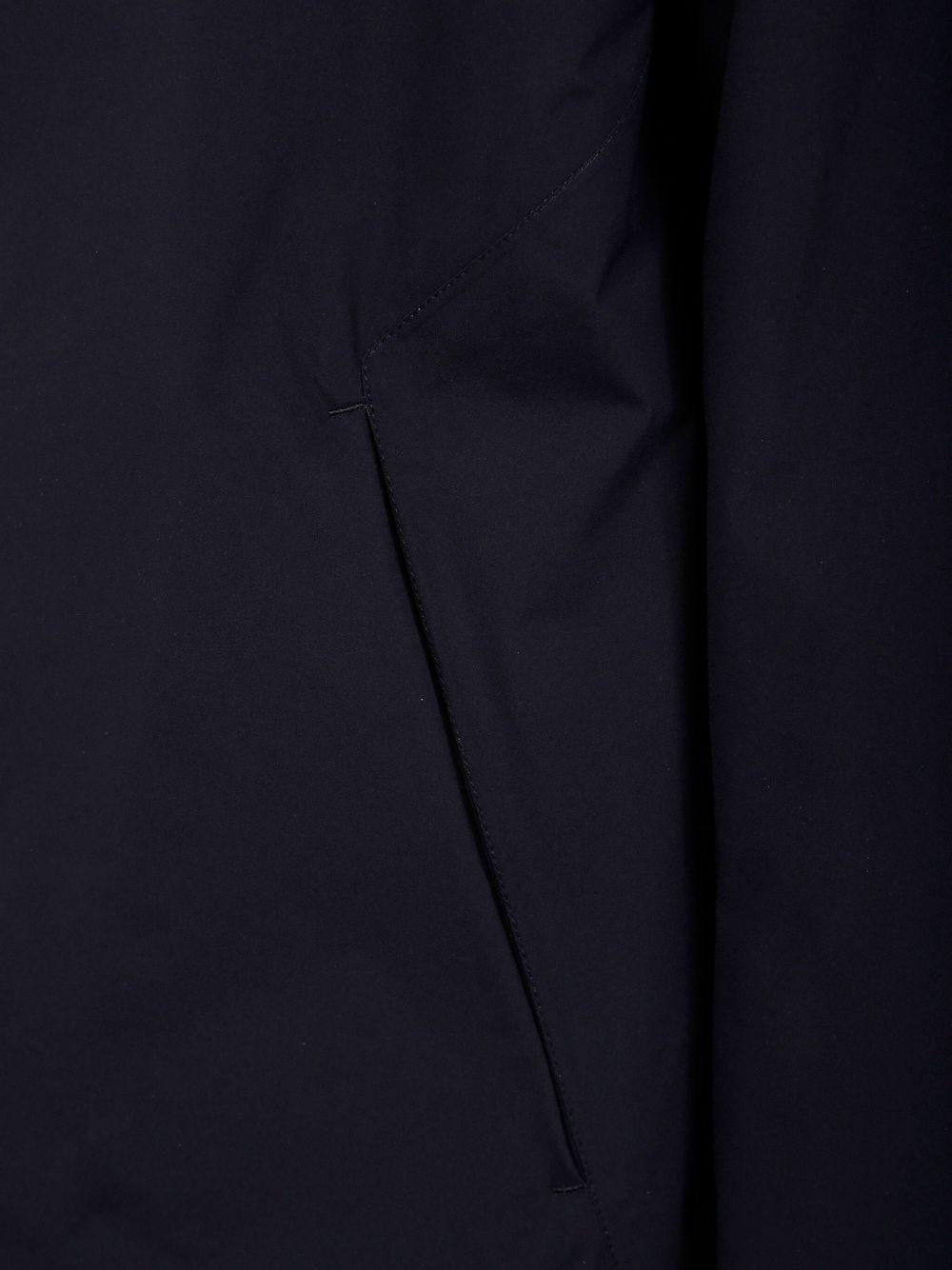 Cappotto con colletto e zip frontale in nero Laminar - uomo 