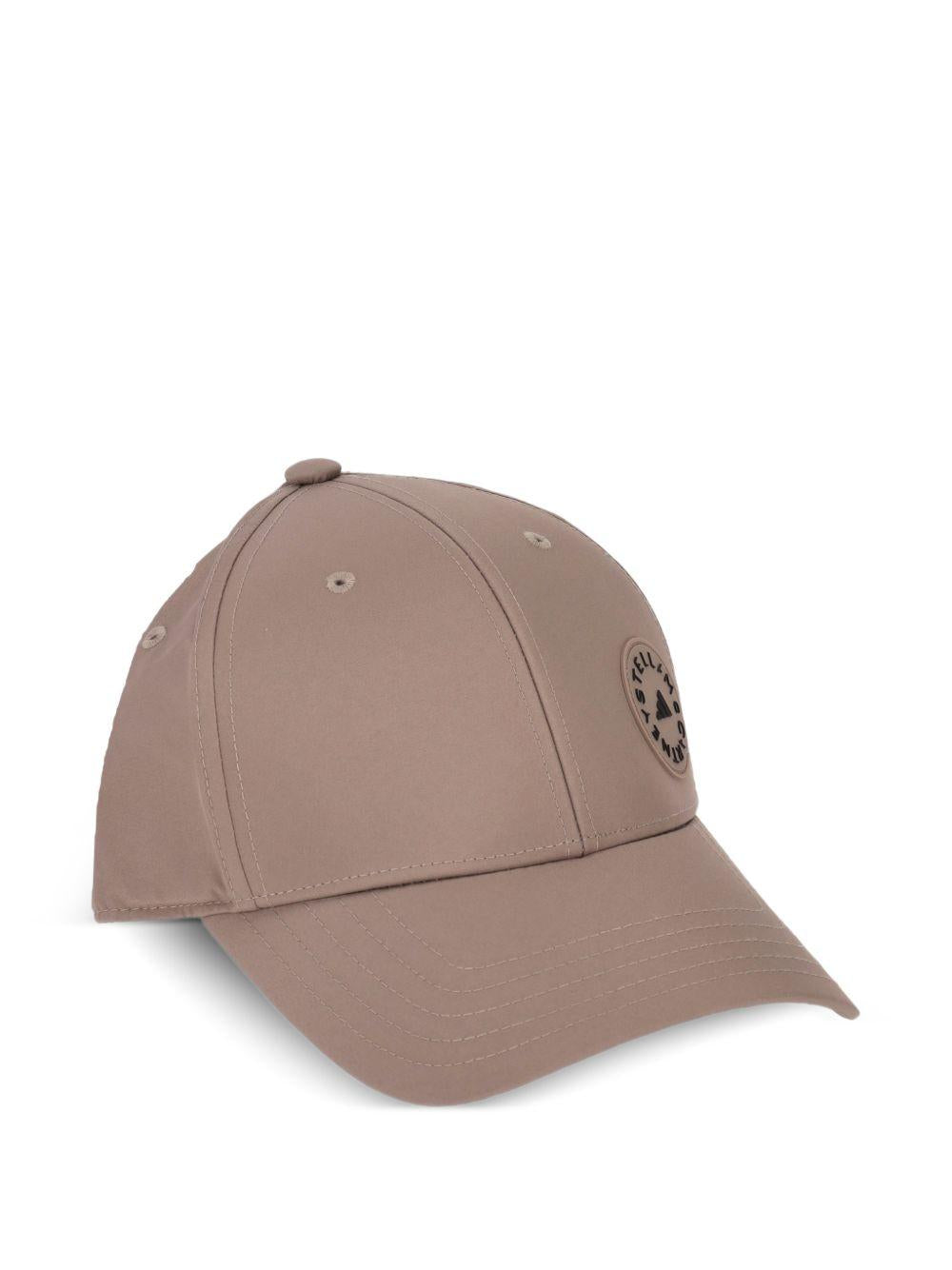 Cappellino con toppa con logo in marrone Adidas by stella mc cartney - donna 