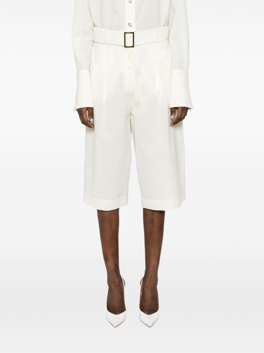 Shorts con fibbia e pieghe in bianco Batakovic - donna 