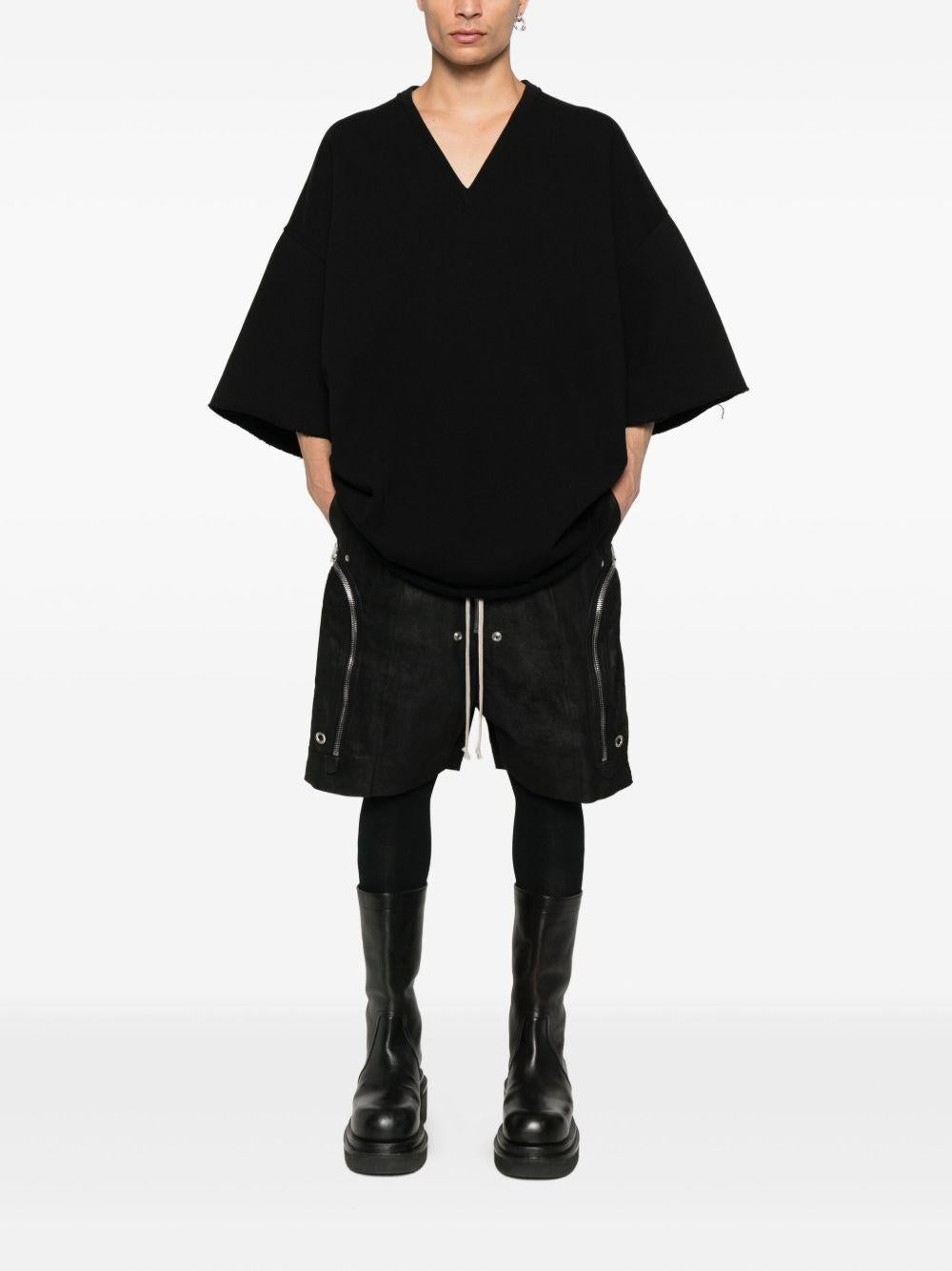 T-shirt con scollo a v in nero Rick owens - uomo 