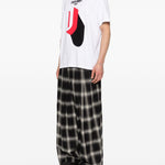 T-shirt con stampa grafica in bianco Undercover - uomo 