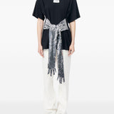 T-shirt con cintura a forma di guanti in paillettes in nero Mm6 maison margiela - donna 