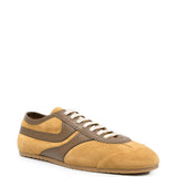 Sneakers in pelle con design a pannelli in marrone 
