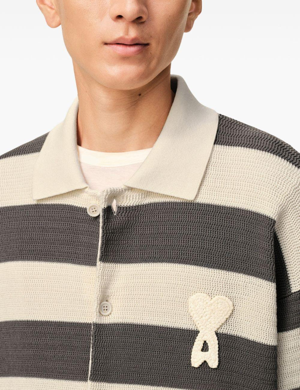 Cardigan ami de coeur con patch cuore in bianco Ami paris - uomo 