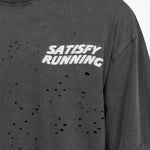 T-shirt con effetto vissuto in nero Satisfy - unisex 