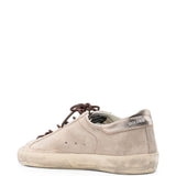 Sneakers in camoscio super-star in beige Golden goose - uomo 