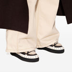 Stivali stringati con borchie in beige Inuikii - donna 