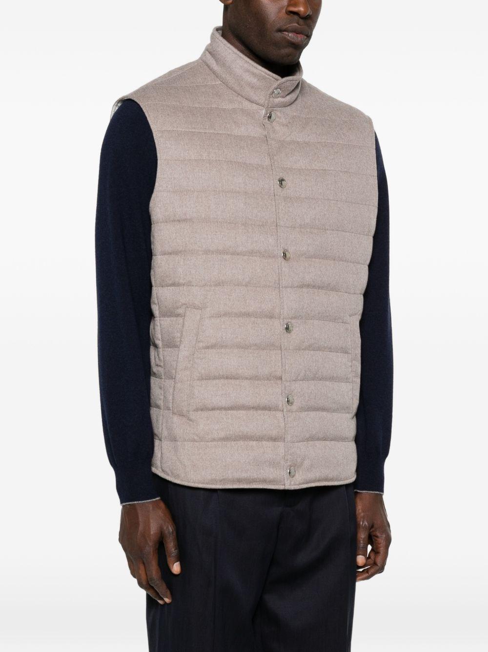 Gilet imbottito con tasche in beige Brunello Cucinelli - uomo 