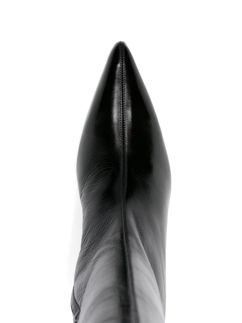 Stivali alti al ginocchio in pelle sybil 30mm in nero Khaite - donna 