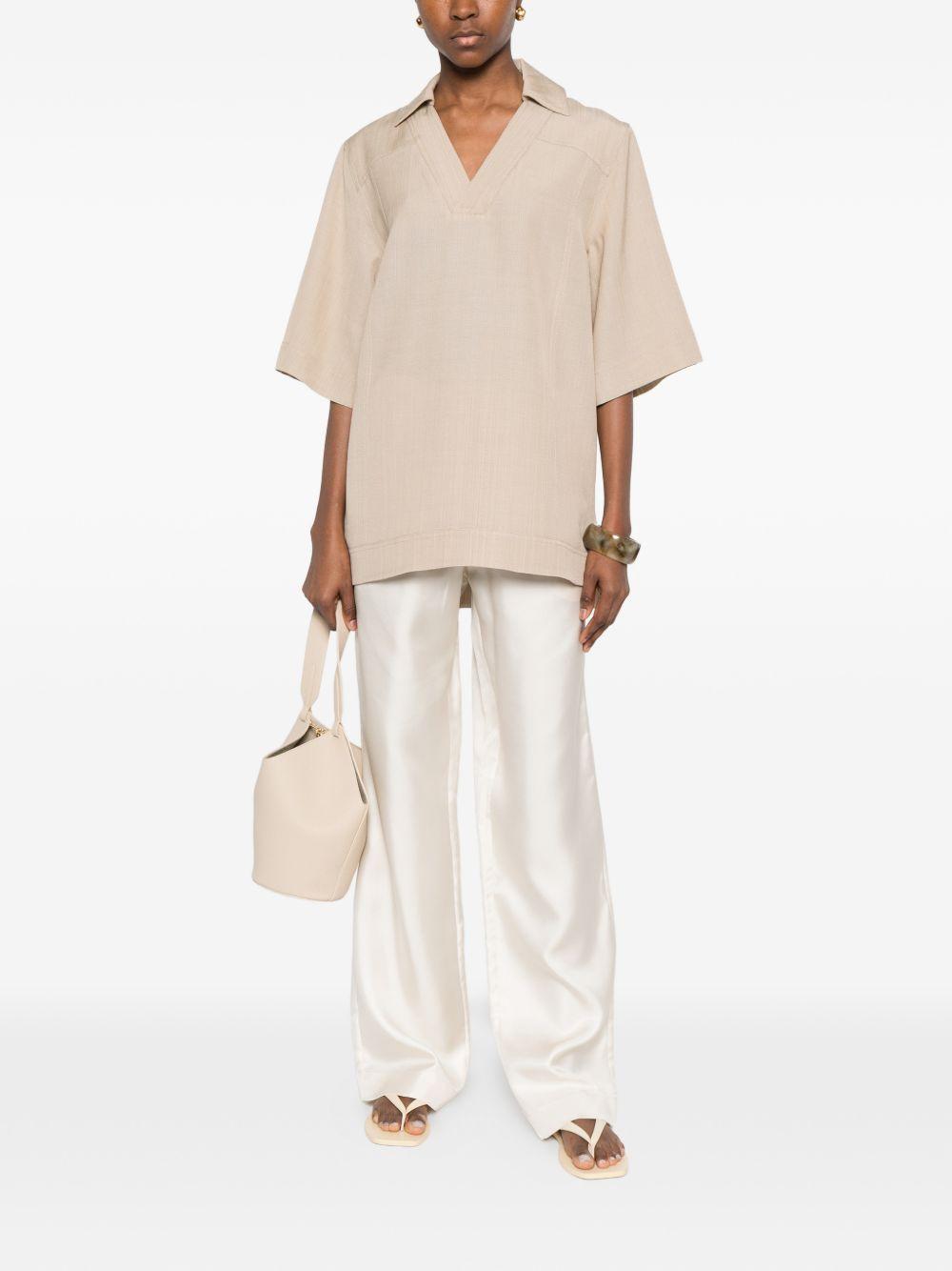 T-shirt con scollo a v ermo in beige Loulou de saison - donna 