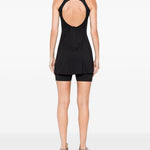 Abito sportivo con shorts e logo in nero 