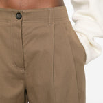 Pantaloni con pieghe in marrone Toteme - donna 