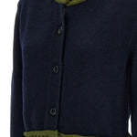 Cardigan con dettagli a contrasto in blu e verde 