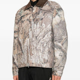 Giacca con stampa camouflage in beige e marrone Represent - uomo 
