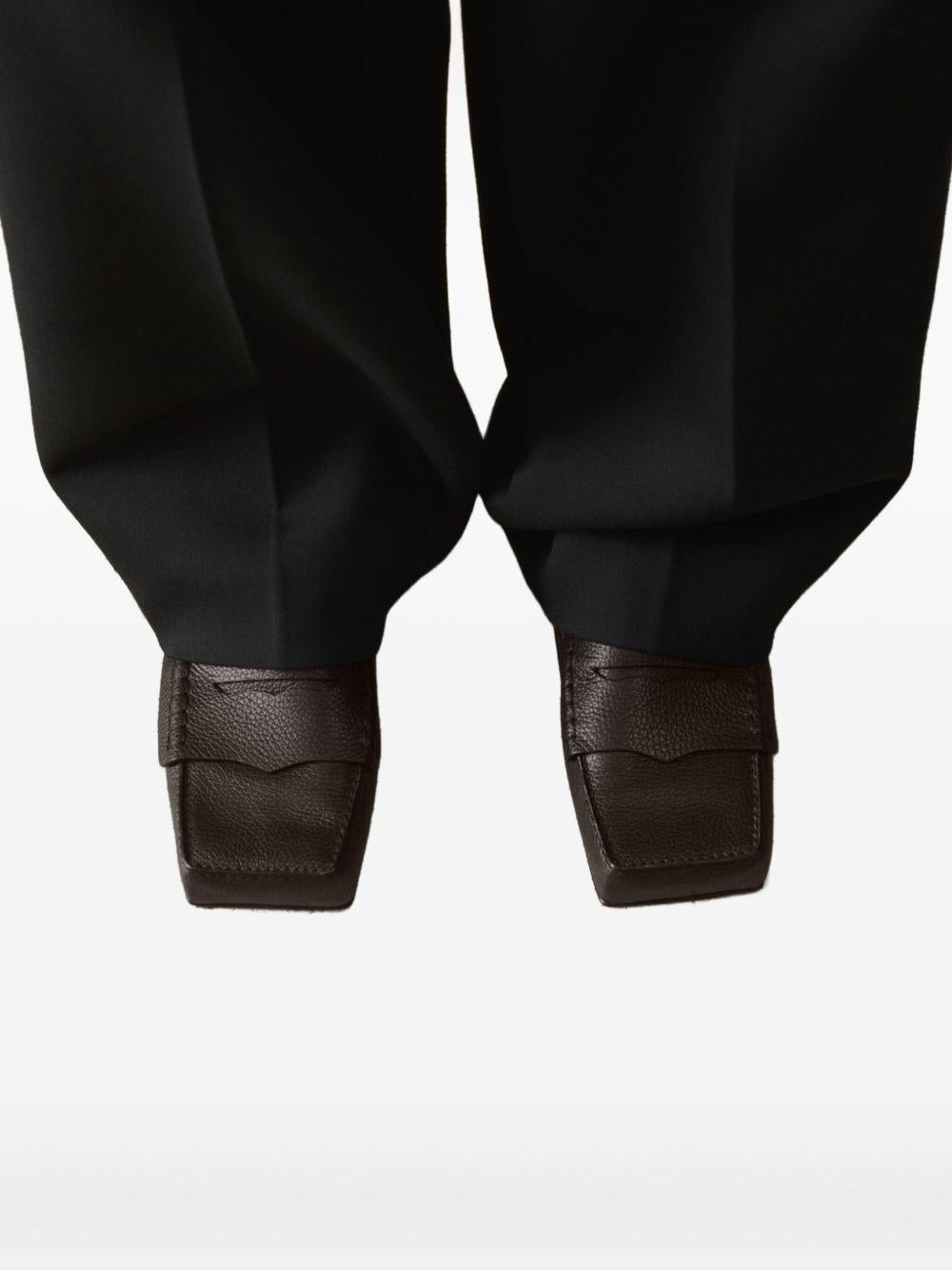 Mocassini con punta quadrata in marrone Jacquemus - uomo 