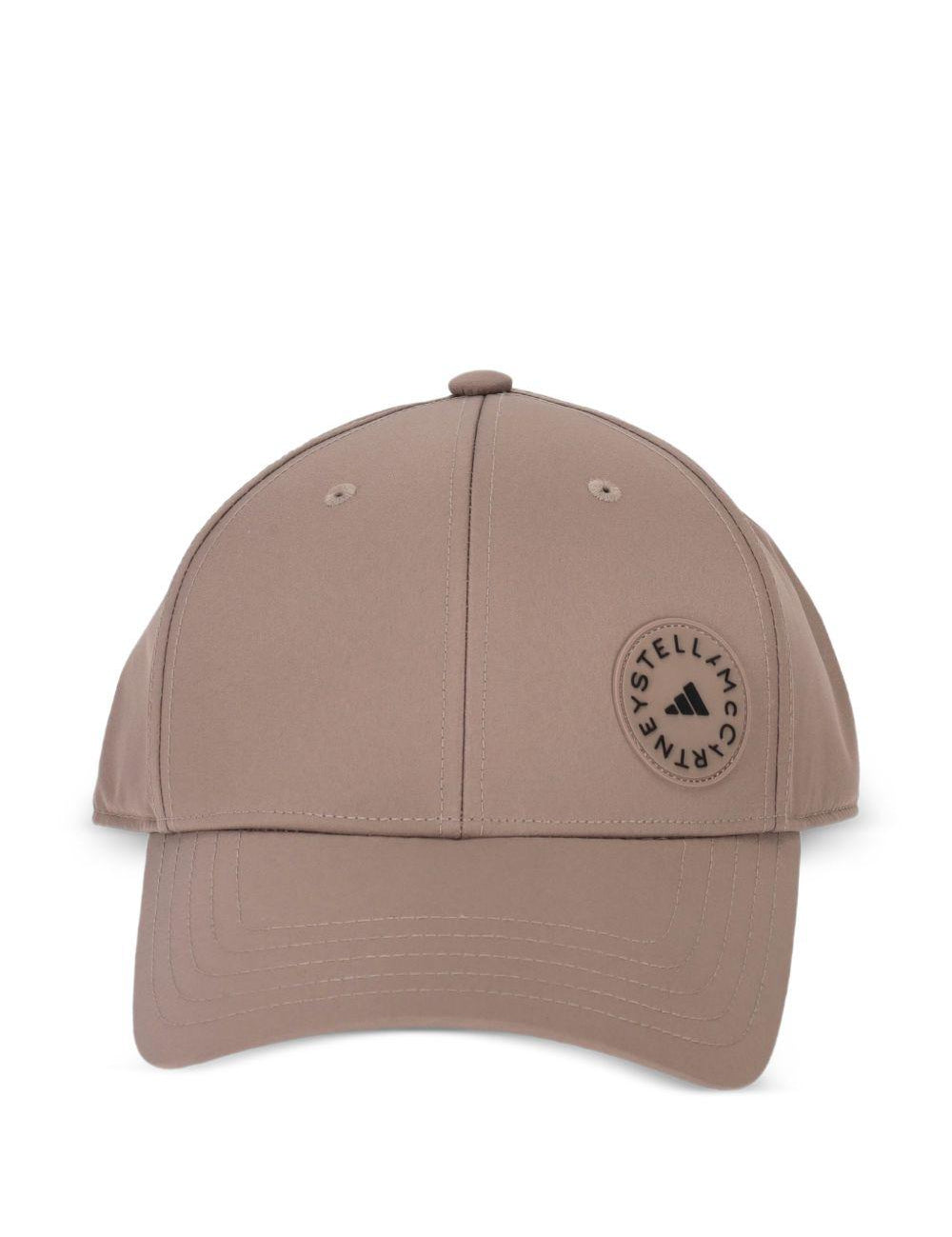 Cappellino con toppa con logo in marrone Adidas by stella mc cartney - donna 