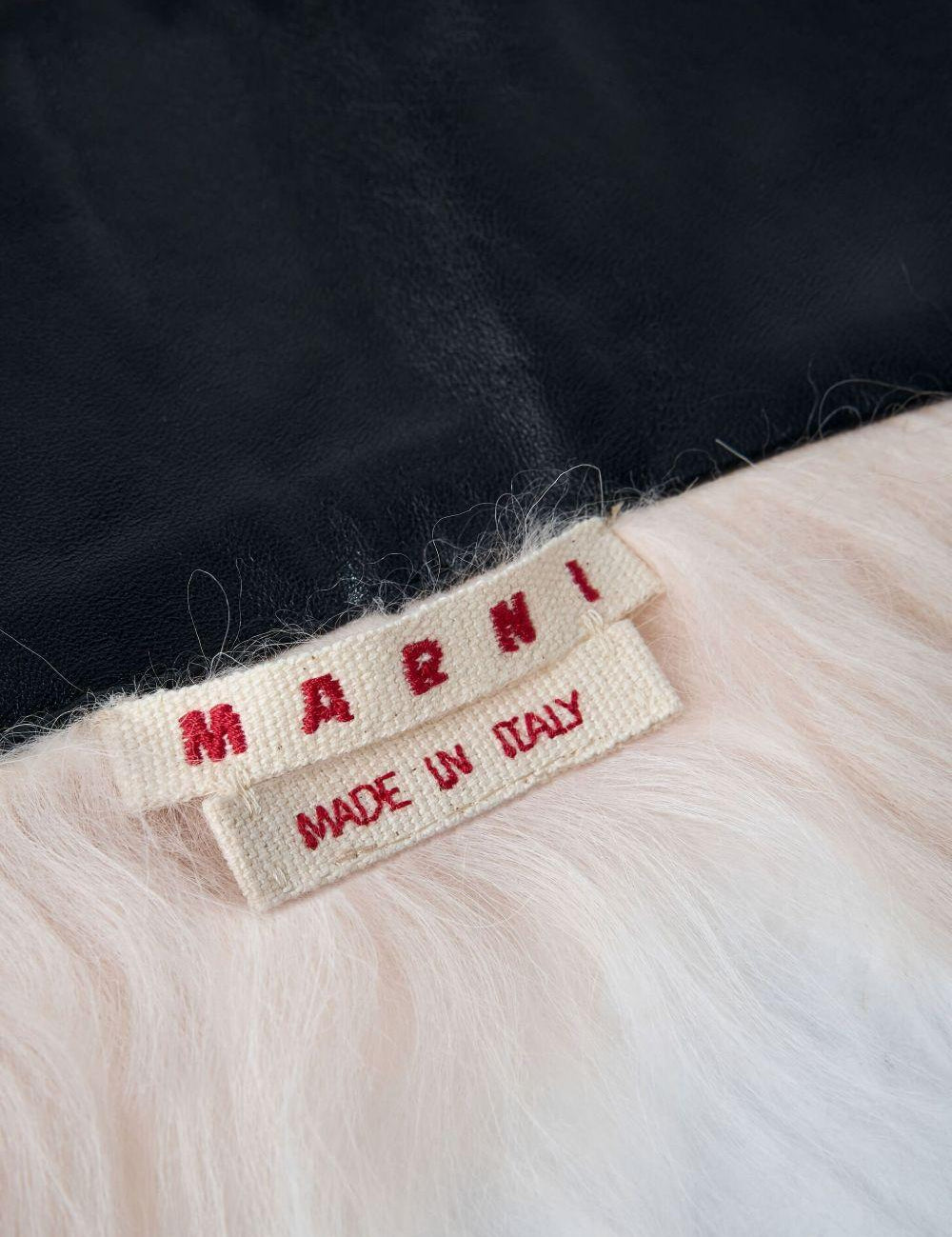 Collare in shearling con laccetti  in rosa Marni - donna<BR/> 