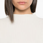 Top a pieghe in bianco Issey miyake - donna 