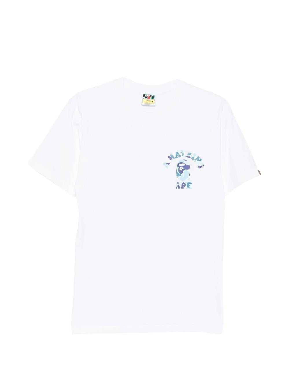 T-shirt con logo in bianco A bathing ape - uomo 