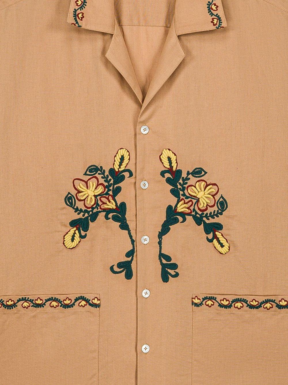 Camicia Nali con tasca e ricamo floreale in marrone Baziszt - uomo 