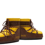 Stivali da neve con lacci e logo in giallo e marrone Moon boot x guest in residence - donna 