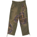 Pantaloni cargo con stampa grafica in verde Khoki - uomo 