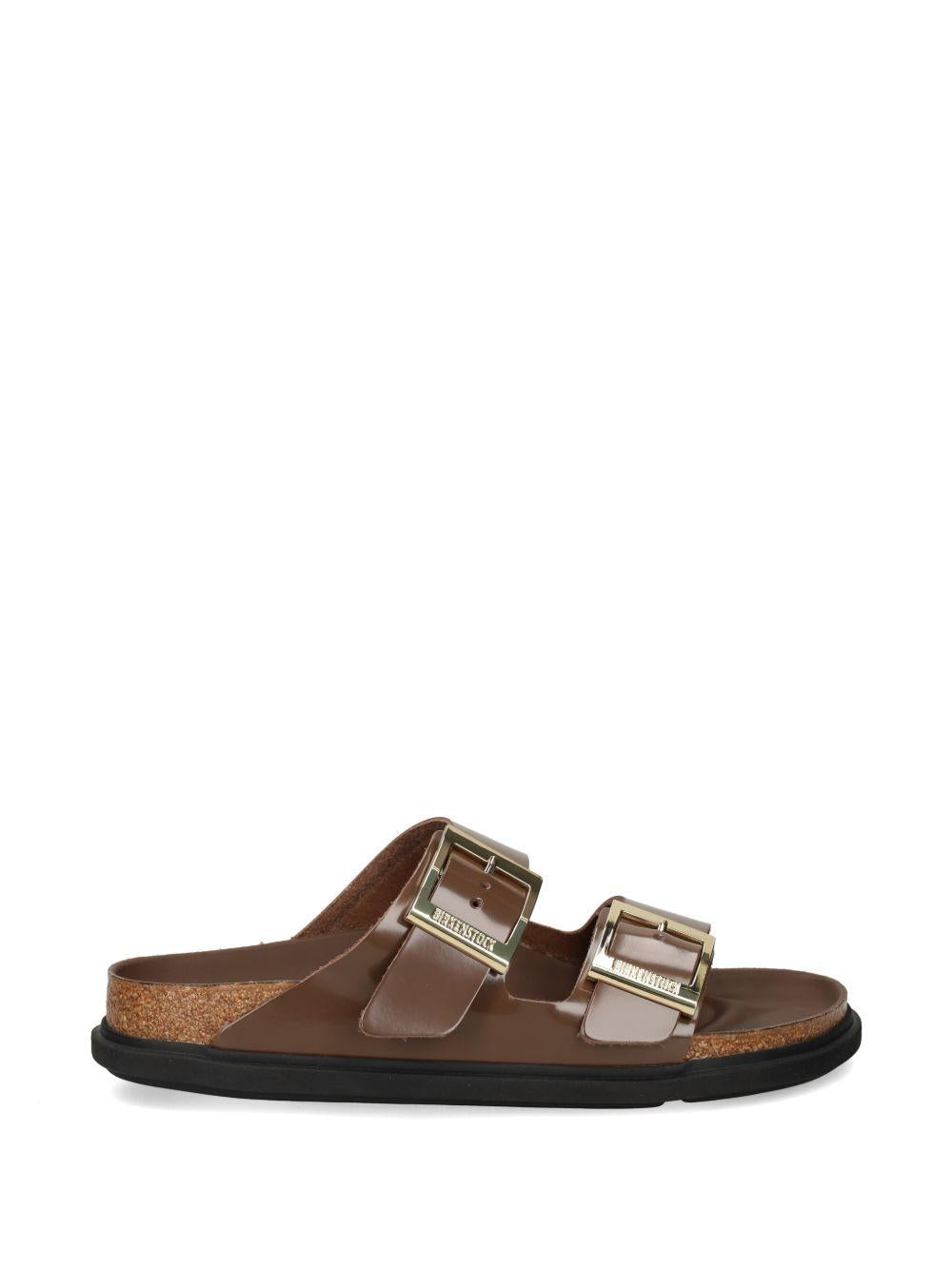 Sandali Arizona con fibbia in marrone Birkenstock - unisex 