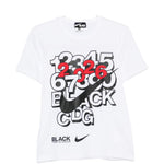 T-shirt con stampa in bianco e nero  Comme Des Garçons Black  x Nike - unisex 