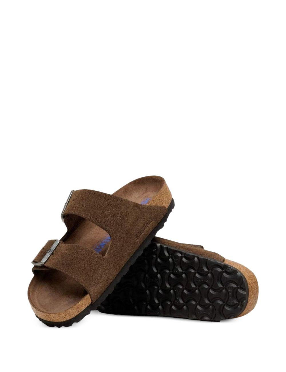 Sandali Arizona in pelle scamosciata con fibbia in marrone Birkenstock - unisex 